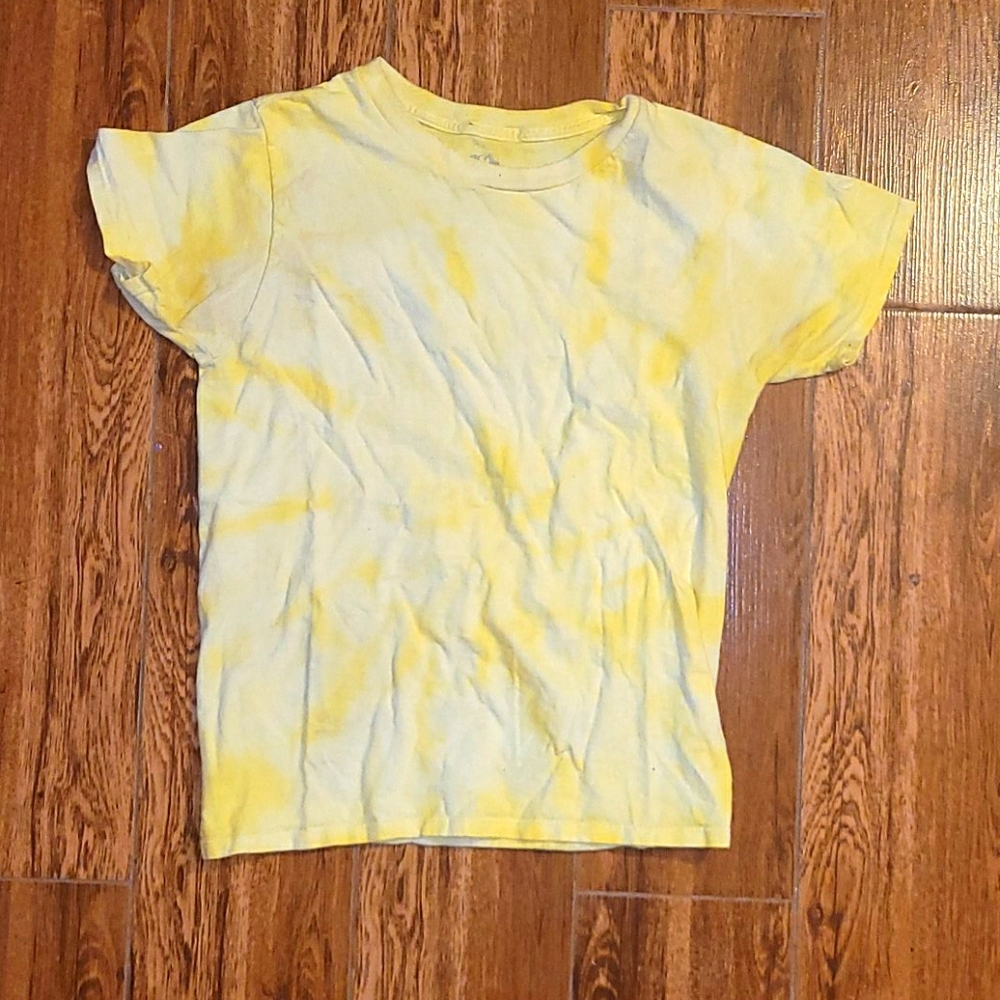 Tie dye yellow Tee